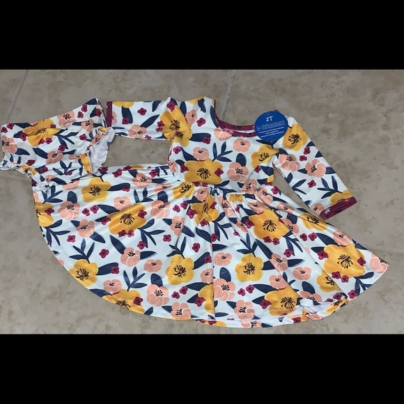 New Girls Floral Twirl Sleeve Dress With Diaper Cover 2T Children’s Toddler - Picture 2 of 2
